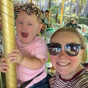 Meet your Posher, Emily